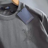 $42.00 USD Louis Vuitton LV T-Shirts Short Sleeved For Unisex #1414578
