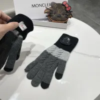 $39.00 USD Moncler Gloves For Women #1414811