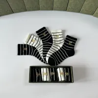 $29.00 USD Gucci Socks #1414819