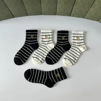 $29.00 USD Gucci Socks #1414819