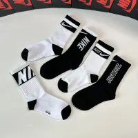 $29.00 USD Nike Socks #1414821