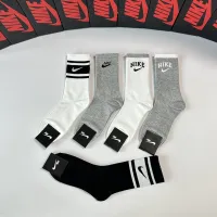 $29.00 USD Nike Socks #1414822