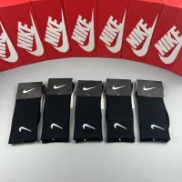 $29.00 USD Nike Socks #1415270