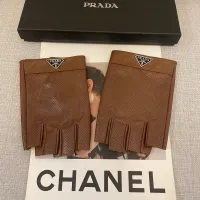 $48.00 USD Prada Gloves For Men #1415577