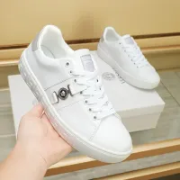 $88.00 USD Versace Casual Shoes For Men #1417184