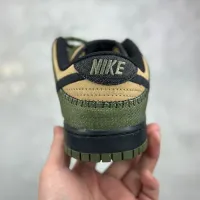 $85.00 USD Nike SB Dunk-Low For Women #1417259