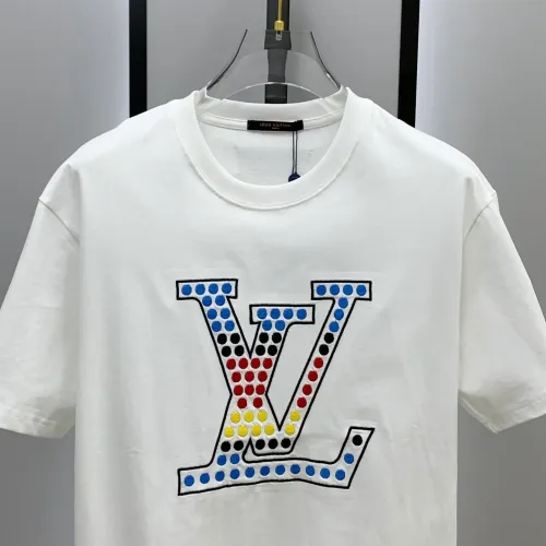 Replica Louis Vuitton LV T-Shirts Short Sleeved For Men #1418320 $60.00 USD for Wholesale