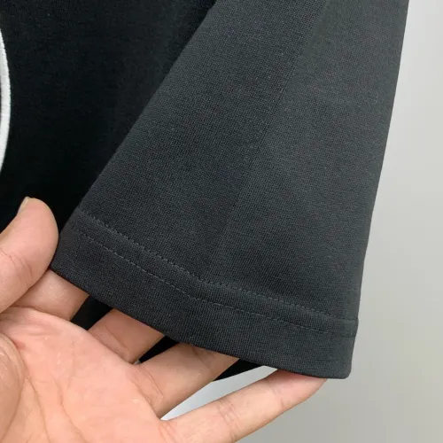 Replica Louis Vuitton LV T-Shirts Short Sleeved For Men #1418323 $60.00 USD for Wholesale