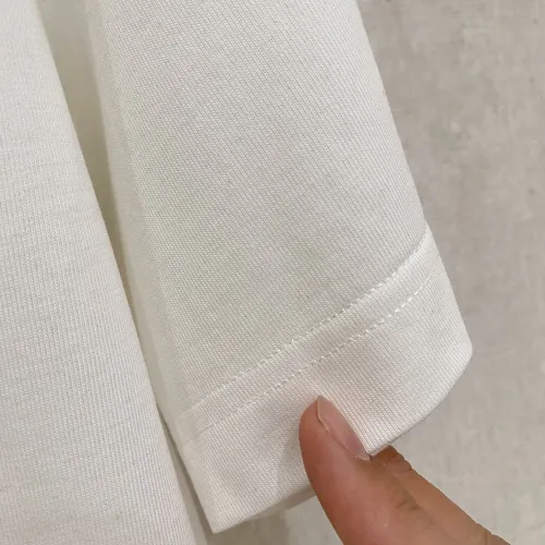 Replica Louis Vuitton LV T-Shirts Short Sleeved For Men #1418332 $64.00 USD for Wholesale