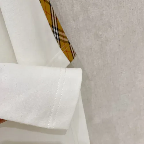 Replica Burberry T-Shirts Short Sleeved For Men #1418358 $64.00 USD for Wholesale