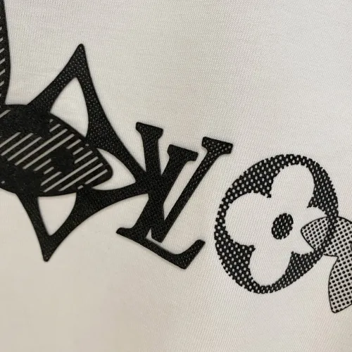 Replica Louis Vuitton LV T-Shirts Short Sleeved For Men #1418362 $64.00 USD for Wholesale