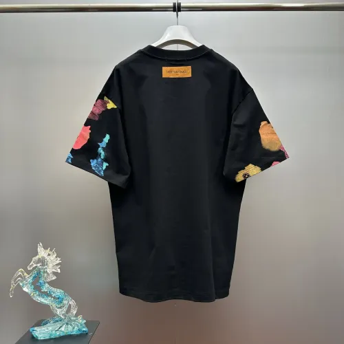 Replica Louis Vuitton LV T-Shirts Short Sleeved For Unisex #1418410 $48.00 USD for Wholesale