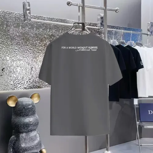 Replica Balenciaga T-Shirts Short Sleeved For Unisex #1418551 $39.00 USD for Wholesale