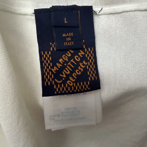 Replica Louis Vuitton LV T-Shirts Short Sleeved For Unisex #1418774 $68.00 USD for Wholesale