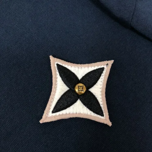 Replica Louis Vuitton LV T-Shirts Short Sleeved For Unisex #1419875 $38.00 USD for Wholesale