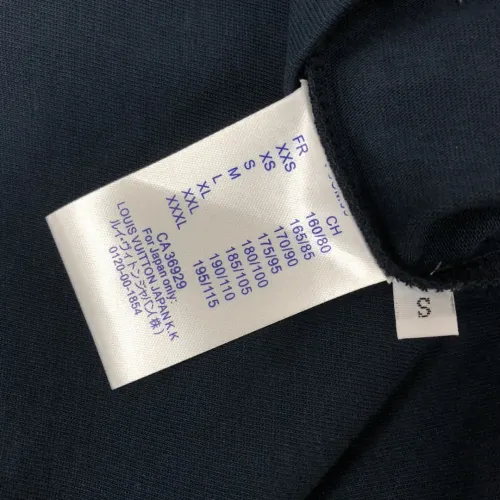 Replica Louis Vuitton LV T-Shirts Short Sleeved For Unisex #1419875 $38.00 USD for Wholesale