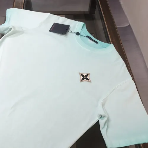 Replica Louis Vuitton LV T-Shirts Short Sleeved For Unisex #1419932 $36.00 USD for Wholesale