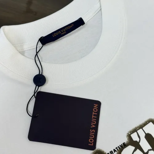 Replica Louis Vuitton LV T-Shirts Short Sleeved For Unisex #1419959 $29.00 USD for Wholesale