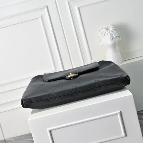 Replica Chanel AAA Quality Handbags For Women #1420129 $102.00 USD for Wholesale