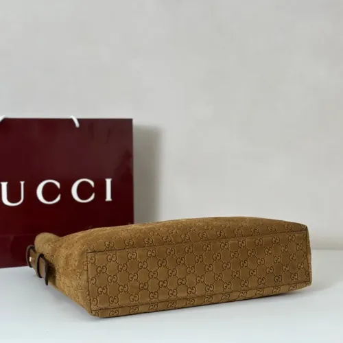 Replica Gucci AAA Quality Shoulder Bags For Women #1420162 $251.24 USD for Wholesale