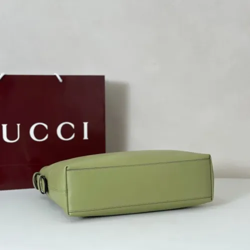 Replica Gucci AAA Quality Shoulder Bags For Women #1420166 $235.00 USD for Wholesale