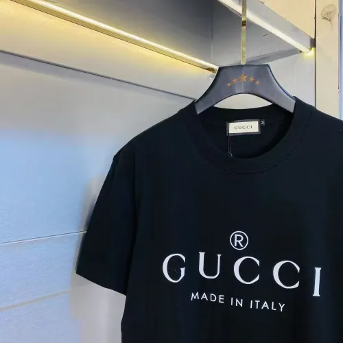 Replica Gucci T-Shirts Short Sleeved For Unisex #1420212 $27.00 USD for Wholesale