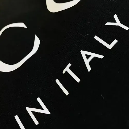 Replica Gucci T-Shirts Short Sleeved For Unisex #1420212 $27.00 USD for Wholesale