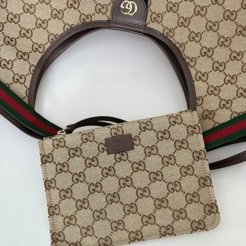 Replica Gucci AAA Quality Handbags For Women #1420362 $170.00 USD for Wholesale