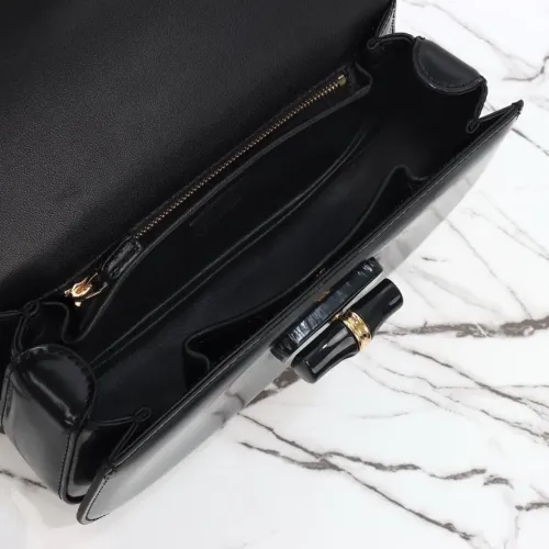 Replica Gucci AAA Quality Handbags For Women #1420394 $251.24 USD for Wholesale