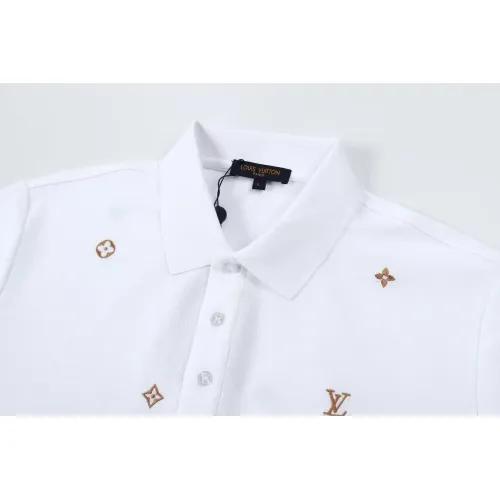 Replica Louis Vuitton LV T-Shirts Short Sleeved For Men #1420410 $39.00 USD for Wholesale
