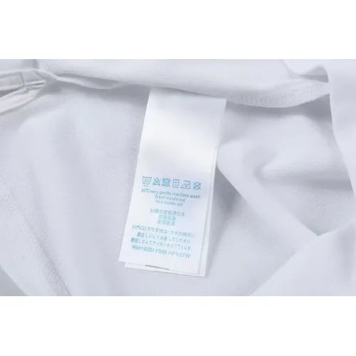 Replica Louis Vuitton LV T-Shirts Short Sleeved For Men #1420410 $39.00 USD for Wholesale