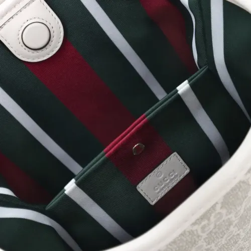 Replica Gucci AAA Quality Handbags For Women #1420495 $132.00 USD for Wholesale