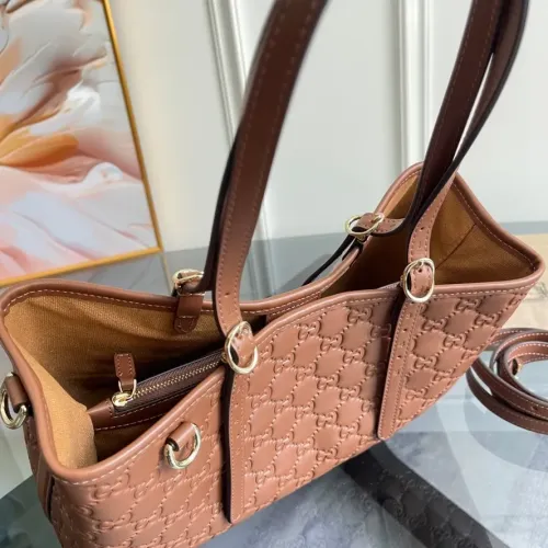 Replica Gucci AAA Quality Shoulder Bags For Women #1420534 $202.00 USD for Wholesale