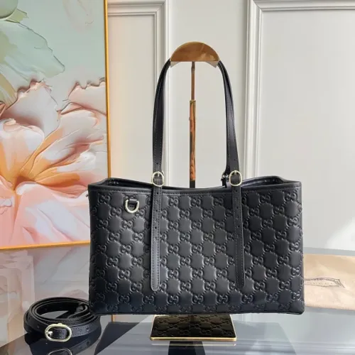 Gucci AAA Quality Shoulder Bags For Women #1420535 $202.00 USD, Wholesale Replica Gucci AAA Quality Shoulder Bags