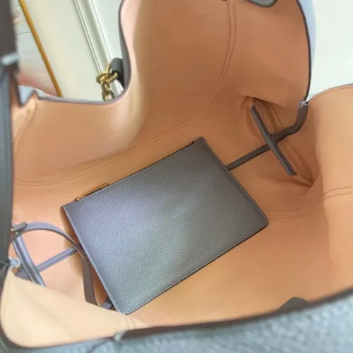 Replica Gucci AAA Quality Handbags For Women #1420581 $264.46 USD for Wholesale