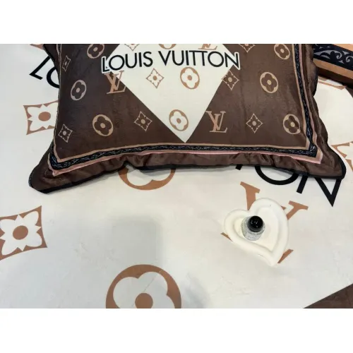 Replica Louis Vuitton Bedding #1421373 $92.00 USD for Wholesale