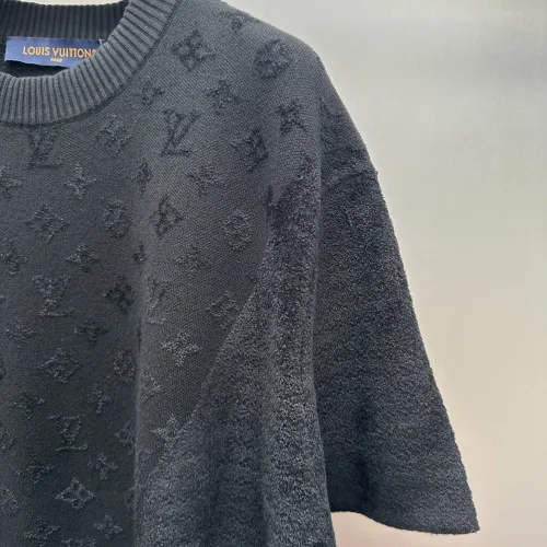 Replica Louis Vuitton LV T-Shirts Short Sleeved For Unisex #1421863 $82.00 USD for Wholesale