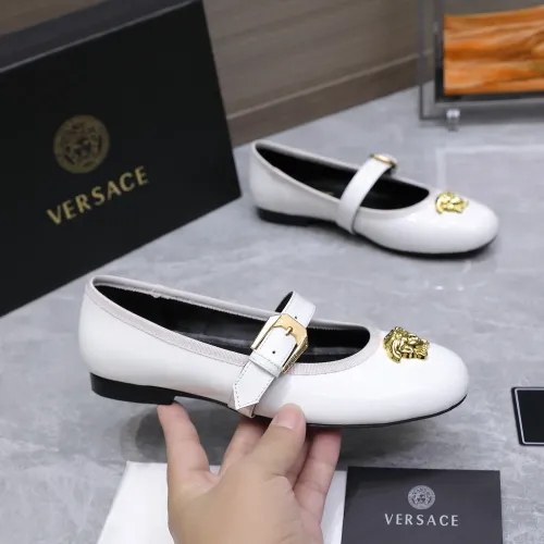 Replica Versace Flat Shoes For Women #1422329 $118.00 USD for Wholesale