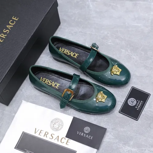 Replica Versace Flat Shoes For Women #1422331 $118.00 USD for Wholesale