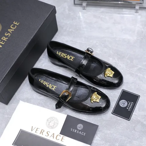 Replica Versace Flat Shoes For Women #1422332 $118.00 USD for Wholesale