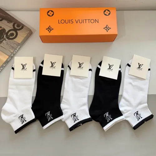 Replica Louis Vuitton LV Socks #1422366 $27.00 USD for Wholesale