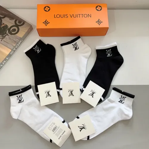 Replica Louis Vuitton LV Socks #1422366 $27.00 USD for Wholesale