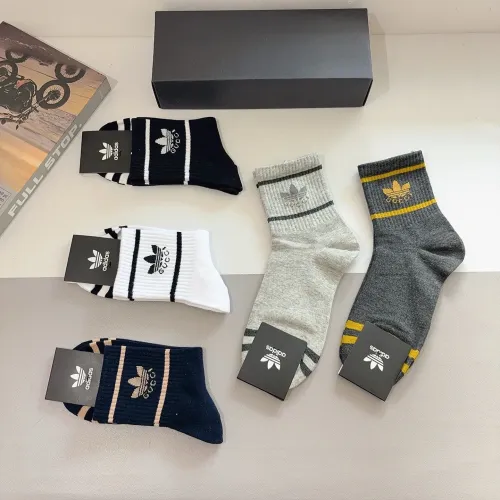 Replica Gucci Socks #1422372 $29.00 USD for Wholesale