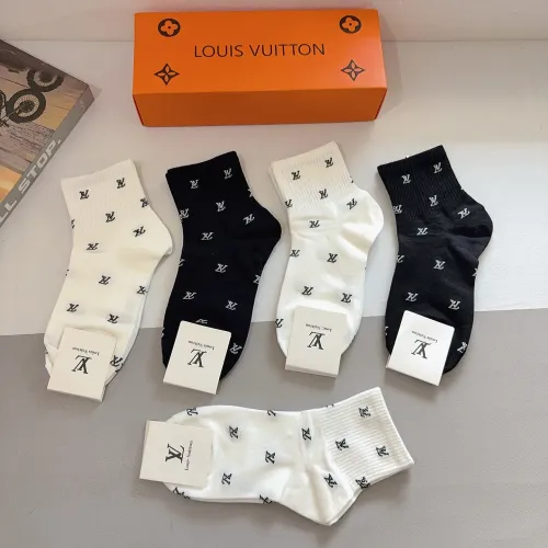 Replica Louis Vuitton LV Socks #1422392 $27.00 USD for Wholesale
