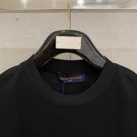 $64.00 USD Louis Vuitton LV T-Shirts Short Sleeved For Men #1418363