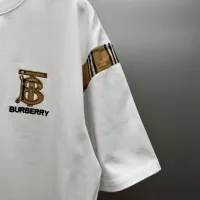 $48.00 USD Burberry T-Shirts Short Sleeved For Unisex #1418403