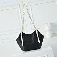 $88.00 USD Chanel AAA Quality Shoulder Bags For Women #1420079