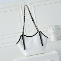 $88.00 USD Chanel AAA Quality Shoulder Bags For Women #1420080