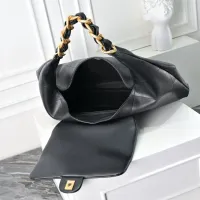 $102.00 USD Chanel AAA Quality Handbags For Women #1420129