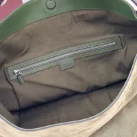 $251.24 USD Gucci AAA Quality Shoulder Bags For Women #1420173